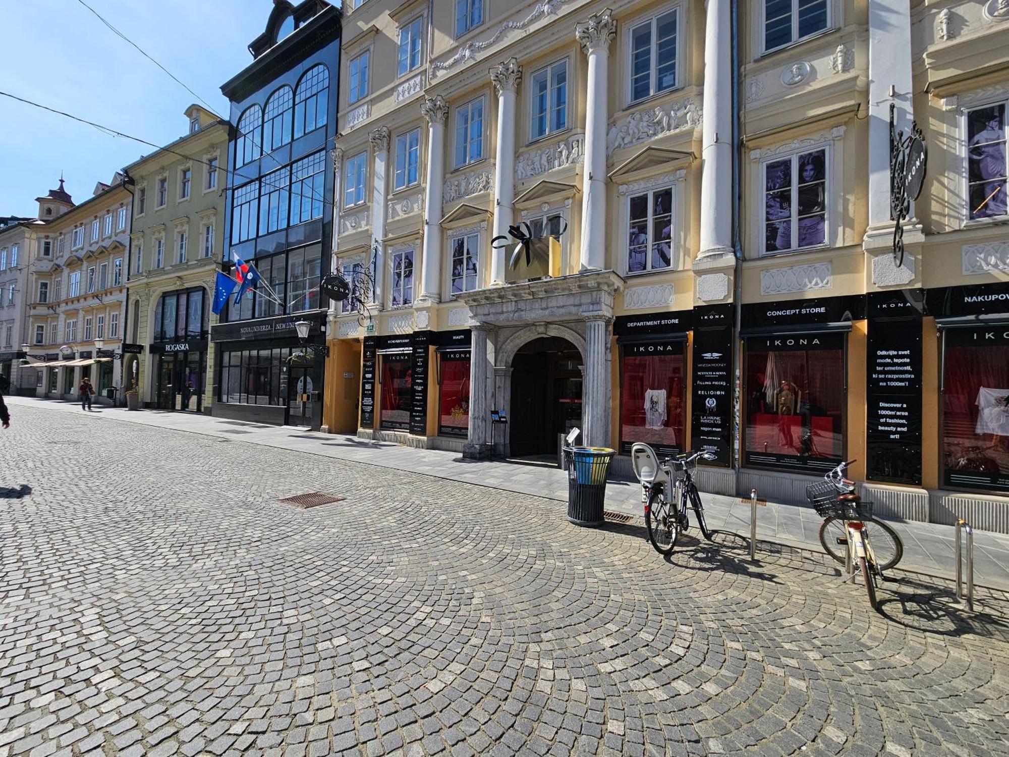 Charming Apartment Laura Tour As Ljubljana By Town Hall Екстериор снимка